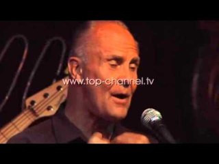 Poezia e performuar dhe rrëfimi i historive - Top Channel Albania - News - Lajme