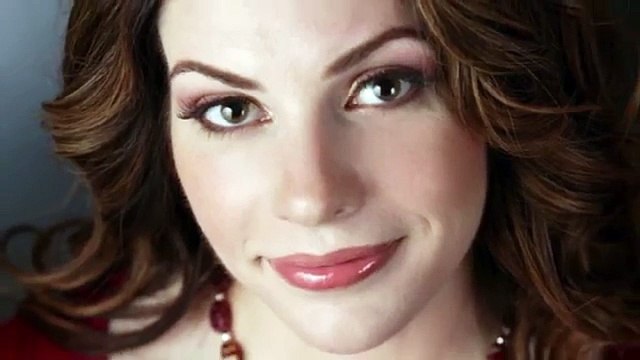 Stephanie Meyer Twilight Bella Swan and such and such (Trailer)