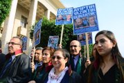 Adana'da Dündar ve Gül'ün tutuklanmasına protesto