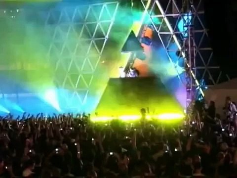 Daft Punk - Harder Better Faster Stronger (LIVE @ Alive 2007) (Official Music Video)