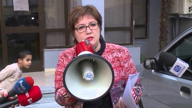 PASTRIMI I LISTAVE TE NDIHMES EKONOMIKE, DHJETRA FAMILJE NE PROTESTE KUNDER VELIAJ-T