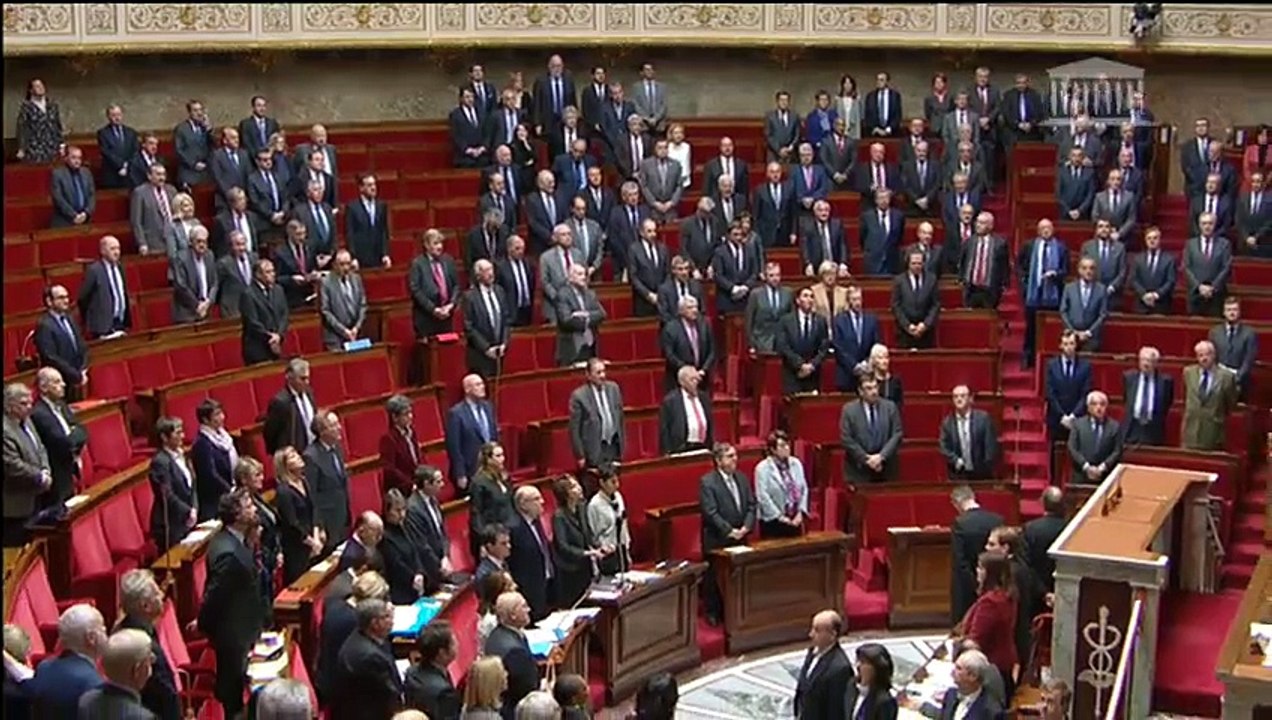 HOMMAGE de l'Assemblée aux victimes des attentats de BAMAKO-NOVEMBRE 2015