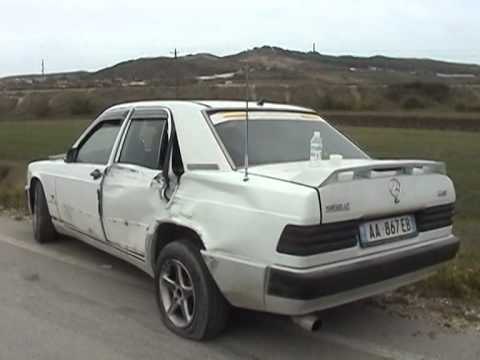 LUSHNJE SHOFERI SHTYP NJE FEMIJE 6 VJEÇ DHE PLAGOS 2 PERSONA,TENTON VETEVRASJEN LAJM