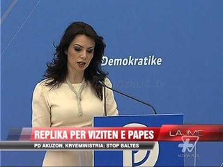 Duma: Abuzimet me dekorin për Papën - News, Lajme - Vizion Plus