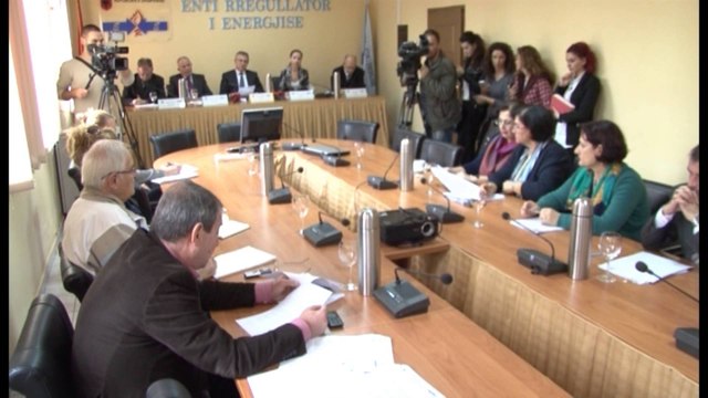 OSHEE DOREZON KERKESEN PER RRITJEN E CMIMIT TE ENERGJISE, CMIMI DO TE JETE AFERSISHT 12 LEKE KWH