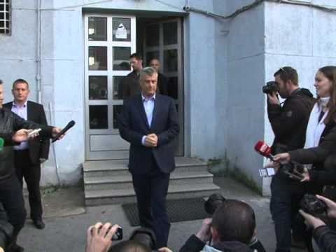 KOSOVE,ISA MUSTAFA PARALAJMERON PRISHJEN E MARREVESHJES ME BLLOKUN OPOZITAR LAJM
