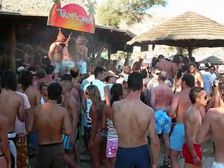 Morena - Tom Boxer Ft. Antonia