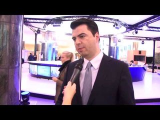 BASHA: PROTESTA DHE INFORMIM TE NDERKOMBETAREVE