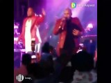 Increíble el apoyo que recibió el lapiz conciente en su concierto cantando junto a LR