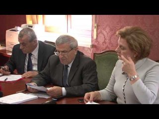 PR/BUXHETI DISKUTOHET NE KOMISIONE, TE TJERA REZERVA NGA DEPUTETET E MAZHORANCES