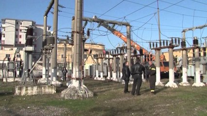 PD: DREJTORI I OSHEE NE LUSHNJE NUK PAGUAN ENERGJINE