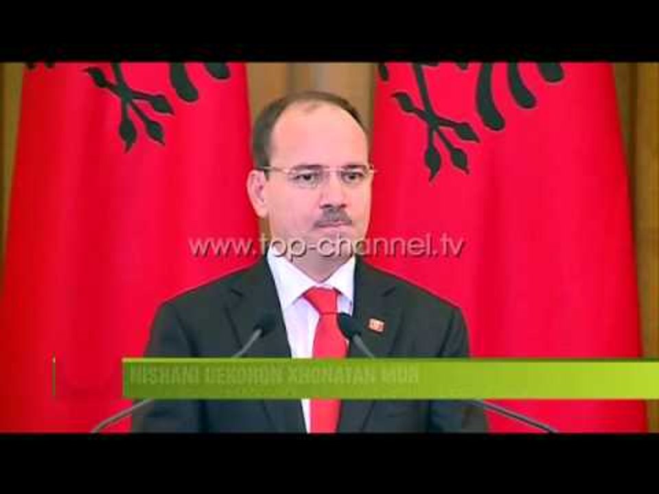 Nishani dekoron Xhonatan Murin - Top Channel Albania - News - Lajme