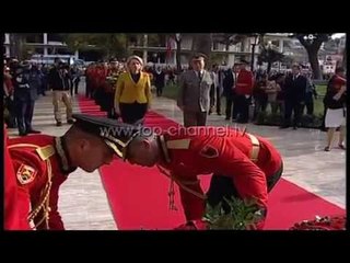 Dita e Flamurit, ceremoni përkujtimore në Vlorë - Top Channel Albania - News - Lajme
