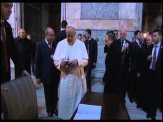 PAPA FRANÇESKU VIZITE NE STAMBOLL,VIZITON XHAMINE BLU DHE MUZEUN E SHEN SOFISE LAJM