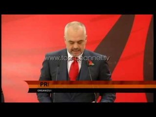 70-vjetori, pritje festive në Pallatin e Kongreseve - Top Channel Albania