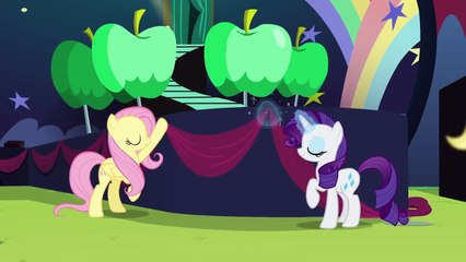 MLP_ FiM - Applejack asks about Countess Coloratura - The Mane Attraction