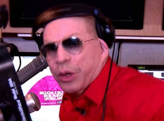 Locutor se desahoga hablando de su infancia y asegura mi padre vivia regando hijos por todos lados