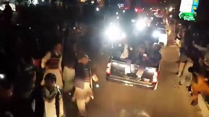 How Imran khan was welcomed in Islamabad 'Sher ka shikari aya'