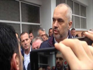 RAMA SQARON VETE BANORET PER SHTEPITE QE DO TE SHEMBEN, “LEGALIZIM,JO ABUZIM” LAJM