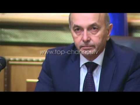 Kosovë, nënshkruhet marrëveshja PDK-LDK - Top Channel Albania - News - Lajme