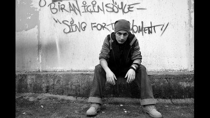 RuseOne - Bir An İçin Söyle