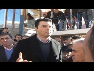 BASHA: VENDI PO ZHYTET NE KRIZE