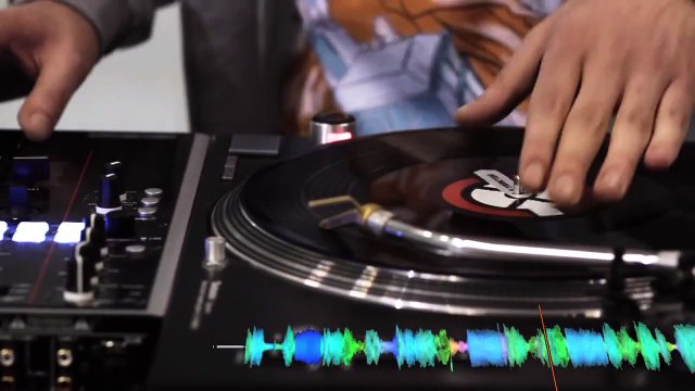 DJ Unkut Demonstrates TRAKTOR Native Scratch Technology