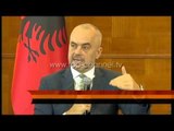 Zgjedhja e nënpunësve të administratës - Top Channel Albania - News - Lajme