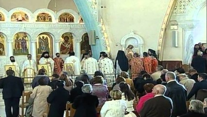 BESIMTARET E KRISHTERE FESTOJNE KRISHTLINDJEN