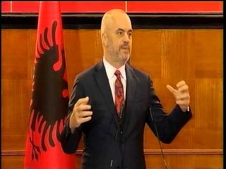 ISH TE PERNDJEKURIT E VETERANET TEK RAMA,  KREU I QEVERISE IU PREMTON MBESHTETJE LAJM