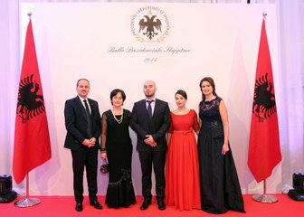 Jo vetem mode - Ballo presidenciale e fundvitit - Mesazhe bamiresie & vleresime! (27 dhjetor 2014)