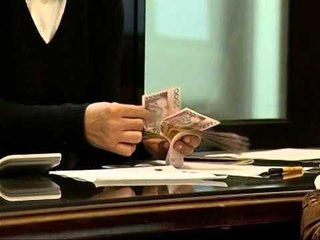 RRITET INTERESI PER BONOT E THESARIT, QYTETARET INTERES PER TE INVESTUAR LAJM