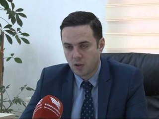 Descargar video: EKSPERTET E EKONOMISE NE KOSOVE THONE SE GJATE 2014 U ULEN INVESTIMET E HUAJA LAJM