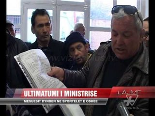 Ultimatumi i Ministrisë, mësuesit dynden në sportelet e OSHEE - News, Lajme - Vizion Plus