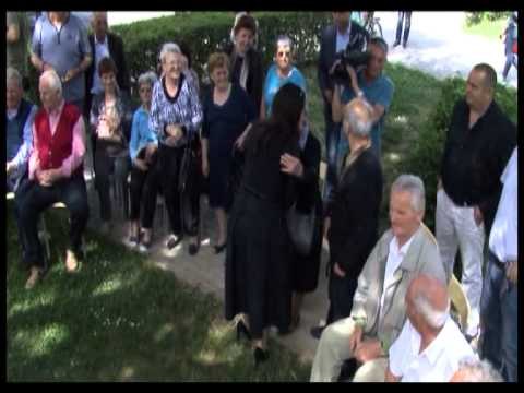 DURRES,KANDIDATI DAKO PREMTON RRITJE TE INVESTIMEVE,GRIDA DUMA TAKOHET ME PENSIONISTE LAJM