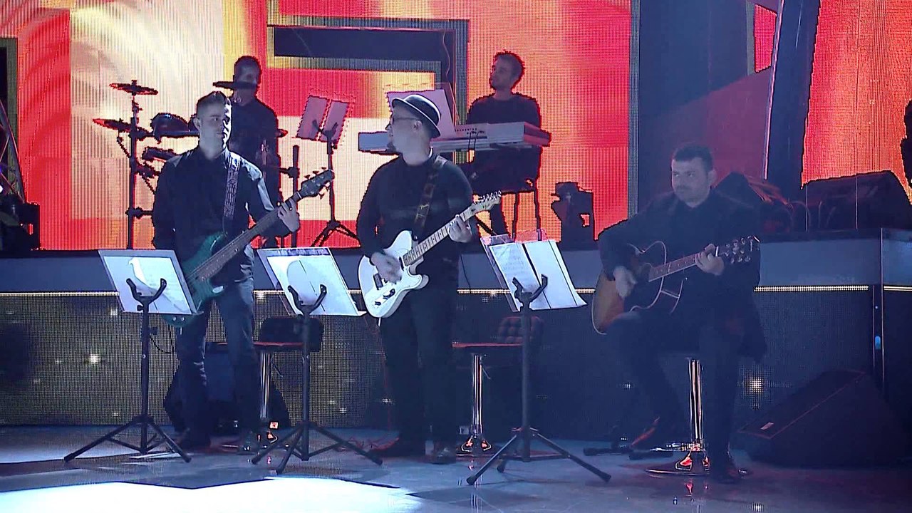 Gjeniu i vogel 6 - Dario - Laura non c'e (nata 12)