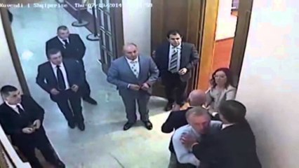 OPOZITA: PJERIN NDREU PO I BEN PRESION DREJTESISE