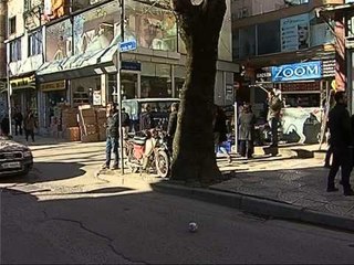 TJETER VRASJE NE KRYEQYTET NE MES TE DITES GODITET NJE ISH EFEKTIV POLICIE LAJM
