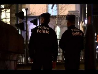 ALARM I LARTE NE EUROPE PER TERRORIZEM, KREU I CELULAVE DYSHOHET SE ESHTE NE GREQI LAJM