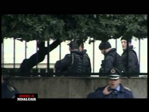 JA SI U VRANE PROTESTUESIT E 21 JANARIT, EKSPERTIZA E FBI FAJESON PRENDIN DHE LLUPON LAJM