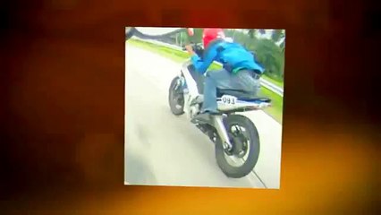 5 ACCIDENTS in ONE MINUTE ! ! !! motorcycle riders nightmare_(640x360)