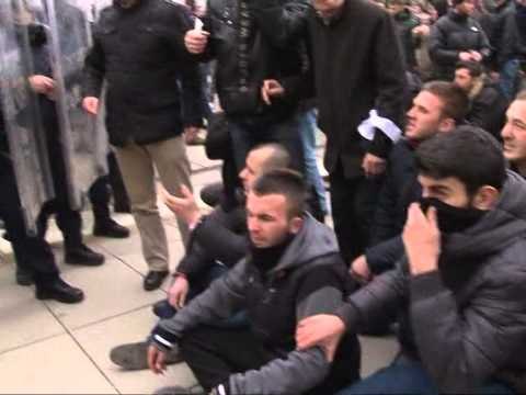 NUMRI DY I LDK LUTFI HAZIRI KERKON LARGIMIN E MINISTRIT SERB JABLLANOVIÇ LAJM