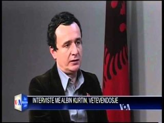 ALBIN KURTI POHON SE PROTESTAT DO NDALEN VETEM KUR TE PERMBUSHEN KERKESAT LAJM