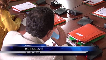 EDHE MESUESIT KUNDER TESTIMIT