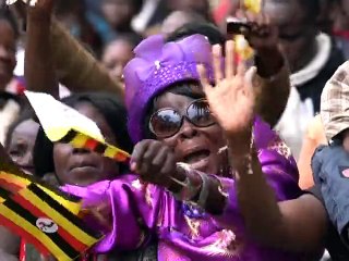 Le pape François honore les martyrs en Ouganda et l'oecuménisme