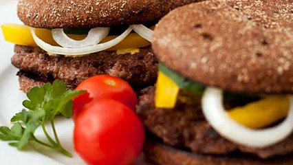 Домашний гамбургер с ржаным хлебом