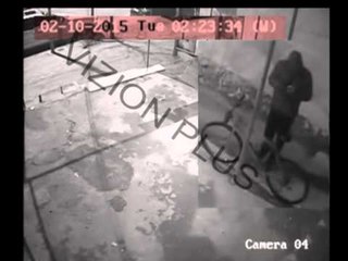 VIDEO E MOMENTIT TE SHPERTHIMIT TE EKSPLOZIVIT NE FARMACINE E TAHIRIT LAJM