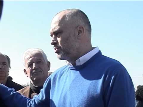 EDI RAMA VIZITON ZONAT E PERMBYTURA DHE PREZANTON FONDIN E PUNESIMIT LAJM