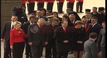 103 vjet Pavarësi, por politika vijon e ndarë: Qeveria në Vlorë, Opozita në Tiranë - Ora News