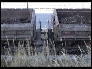 DEL NGA SHINAT TRENI I MALLRAVE PRANE SHKEMBIT TE KAVAJES,BLLOKOHET HEKURUDHA LAJM